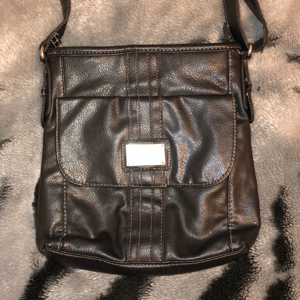 Purse - Picture 1 of 3